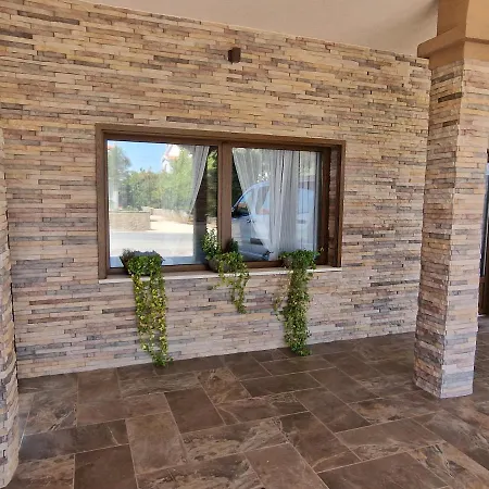 Apartament Marija Vir