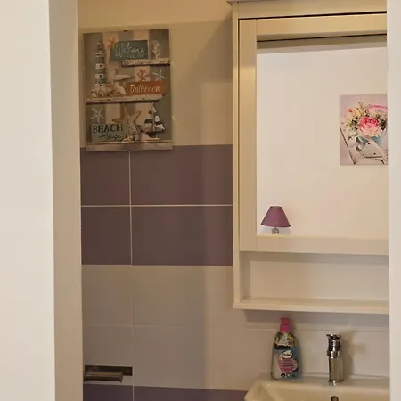 Marija Lägenhet Vir