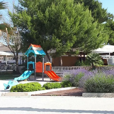 Apartament Marija Vir